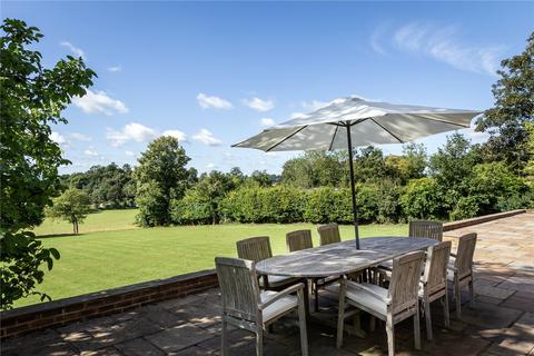 undefined, Puttenham Hill, Puttenham, Guildford, Surrey, GU3
