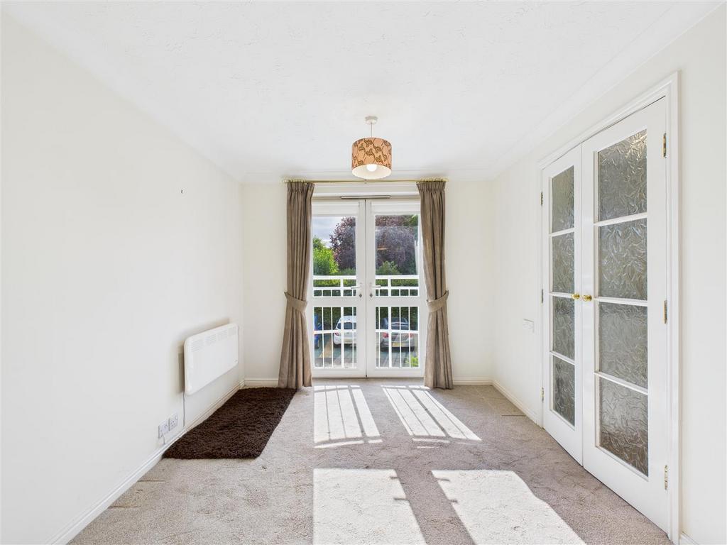 CAM05193 G0-PR0039-STILL003.jpg