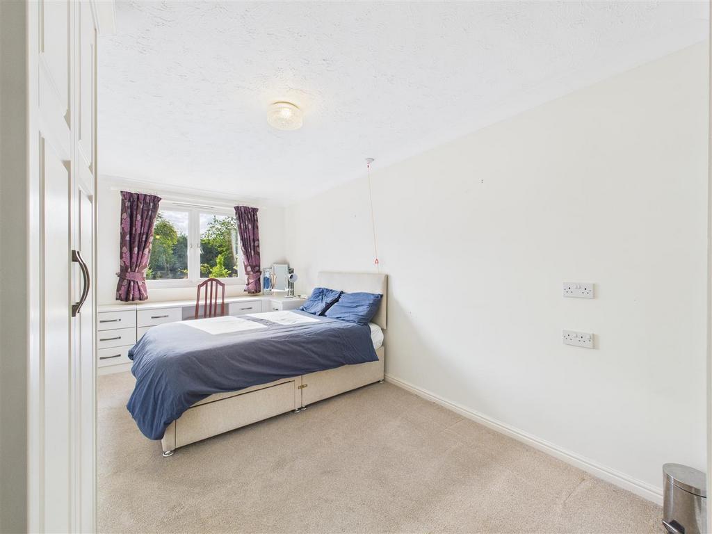 CAM05193 G0-PR0039-STILL010.jpg