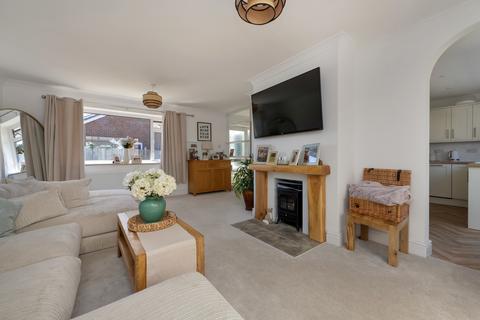 2 bedroom detached bungalow for sale, Caroline Close, Whitstable