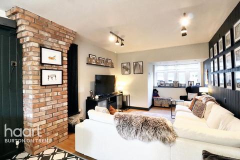25a Tower Road, Burton-on-trent, DE15 0NH