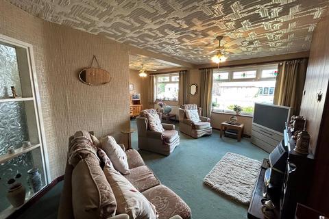 3 bedroom semi-detached bungalow for sale, Alderley Lane, Leigh