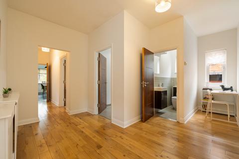 3 bedroom maisonette for sale, Wrentham Avenue, Kensal Rise, London, NW10