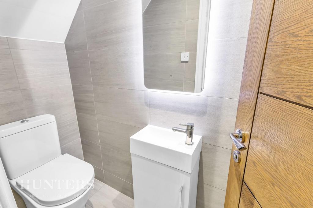 Guest WC.
