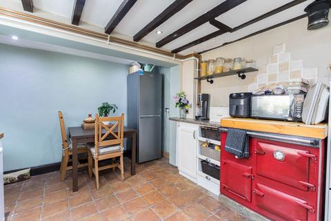 3 bedroom semi-detached house for sale, Horsham Road, Crawley RH11
