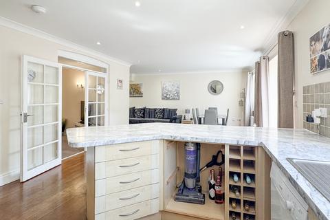 4 bedroom detached house for sale, Watlington, Oxfordshire, OX49