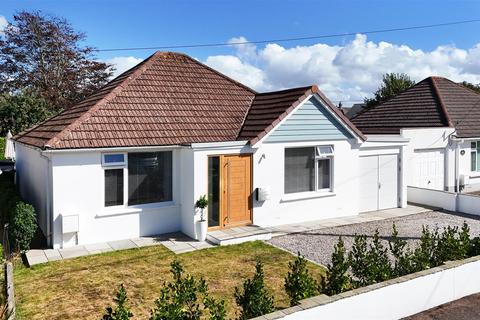 9 Burrows Park, Braunton, EX33 1EU
