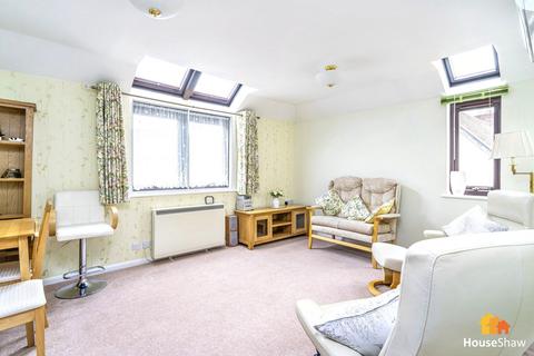 2 bedroom apartment for sale, High Street, Kings Langley, WD4