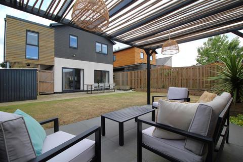 undefined, Forrest Drive, Peterborough