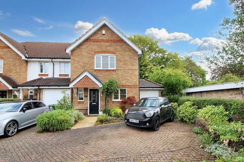 Turnpike End, Aylesbury