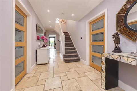 6 Hartfield Avenue, Elstree, Borehamwood, WD6 3JE