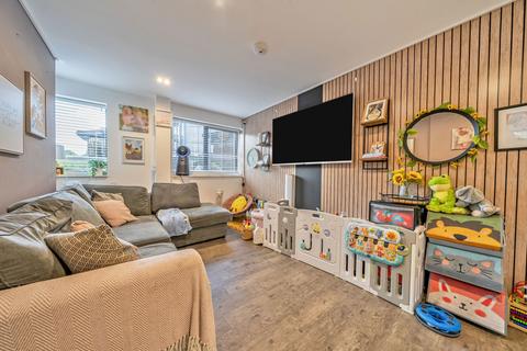 undefined, London Road, Basingstoke, RG24 7JL