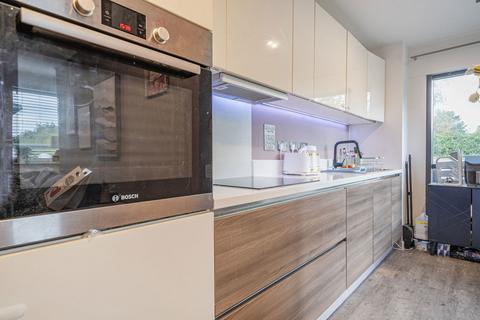 undefined, London Road, Basingstoke, RG24 7JL
