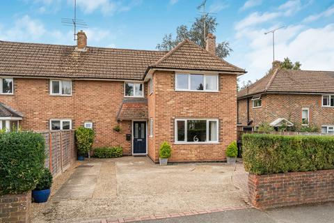 3 bedroom semi-detached house for sale, Oveton Way, Great Bookham