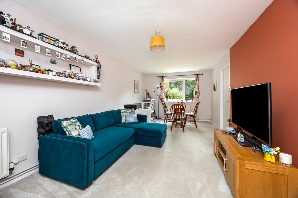Living/Dining Room