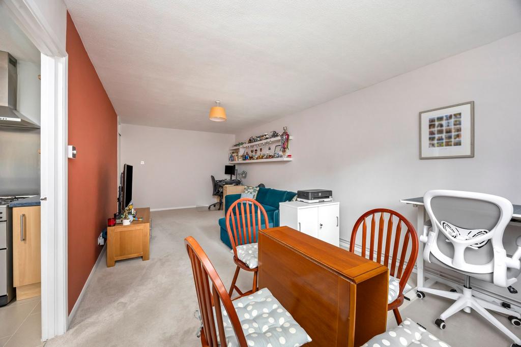 Living/Dining Room