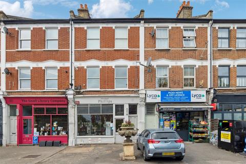 2 bedroom flat for sale, Chiswick Lane, London, W4