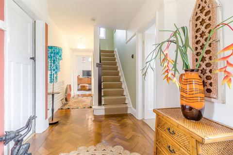 3 bedroom detached house for sale, Nottingham Road, Mansfield