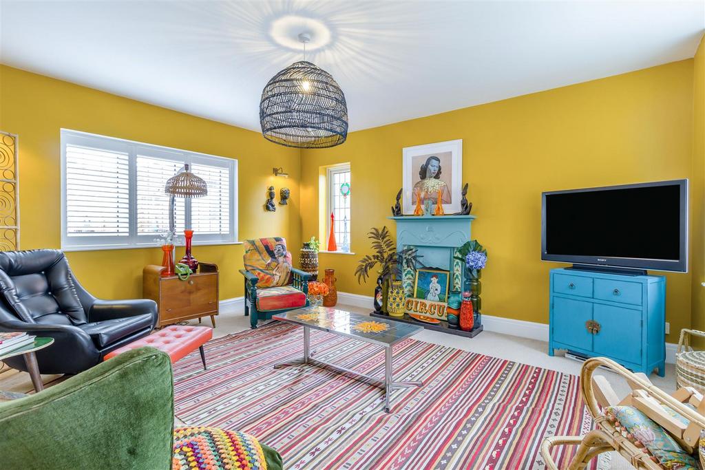 8657453-interior11.jpg