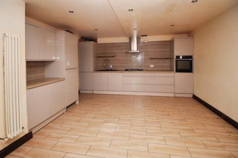 undefined, Crosland Road, Huddersfield HD1