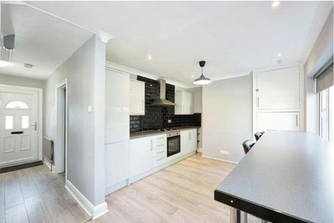 3 bedroom semi-detached house for sale, Woodland Road, Maple Cross, Rickmansworth