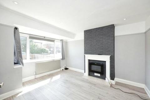 3 bedroom semi-detached house for sale, Woodland Road, Maple Cross, Rickmansworth