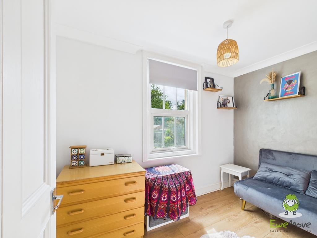 Ewe Move Estate Agents Basingstoke