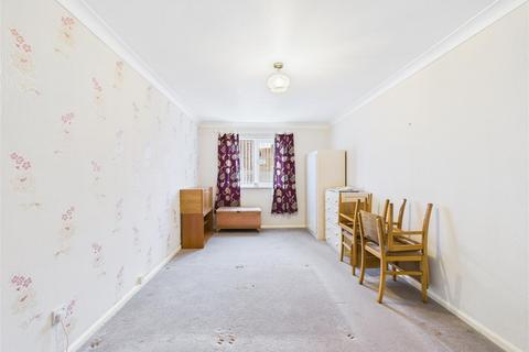 undefined, Hourne Court, Hessle