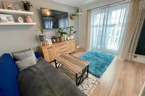 undefined, Littlefield Road, Luton, Bedfordshire, LU2 9BU