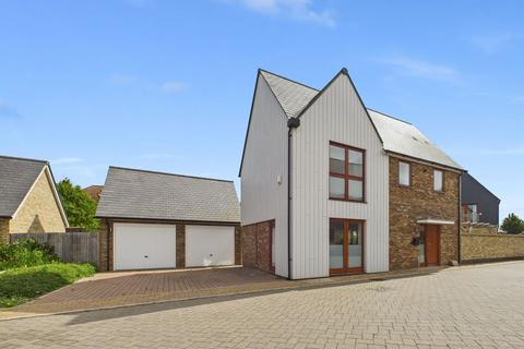 3 bedroom detached house for sale, Orchard Close, St Nicholas At Wade, Birchington, CT7