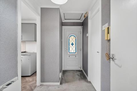 49 Dickson Drive, KA12 9AB