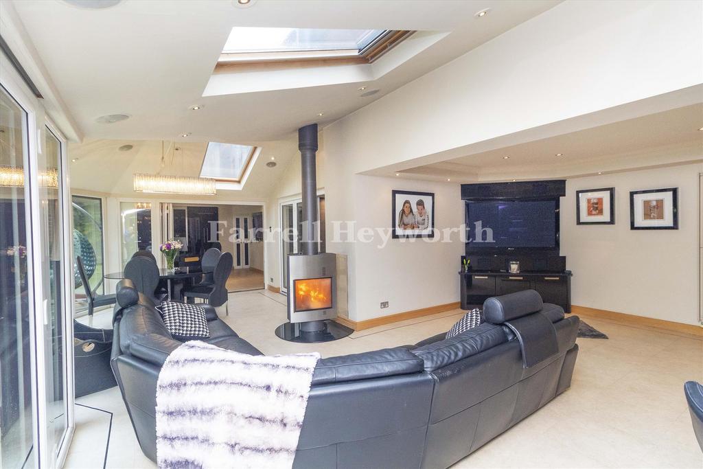 Open Plan Living 2