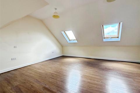 2 bedroom apartment for sale, High Street, Crowthorne, Berkshire