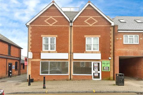 2 bedroom apartment for sale, High Street, Crowthorne, Berkshire