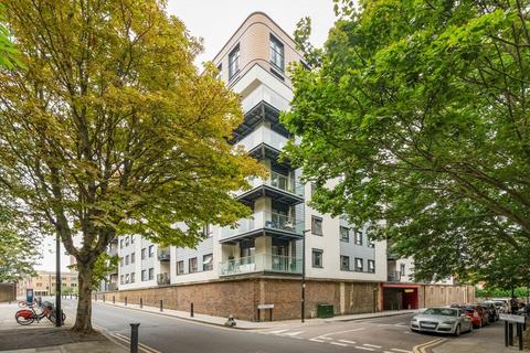Raine Street, London E1W