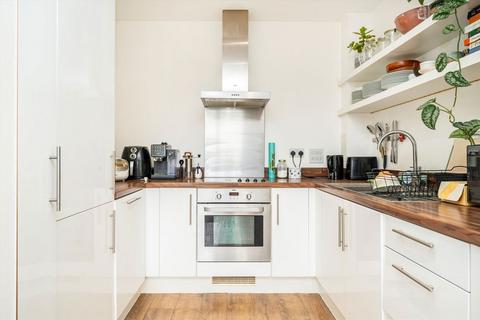 1 bedroom flat for sale, Raine Street, London E1W