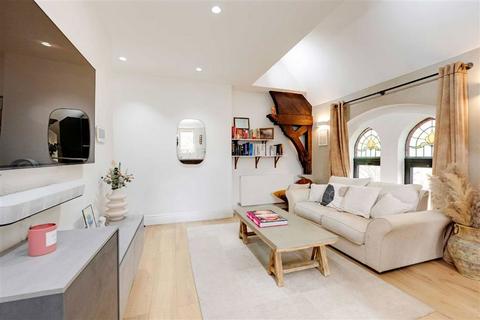 undefined, Huddlestone Road, London NW2