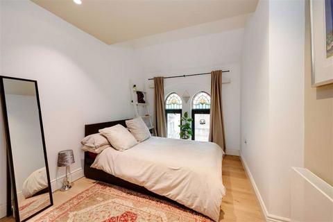 undefined, Huddlestone Road, London NW2