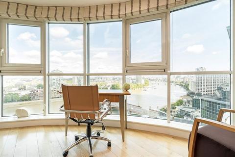 3 bedroom flat for sale, St. George Wharf, London SW8