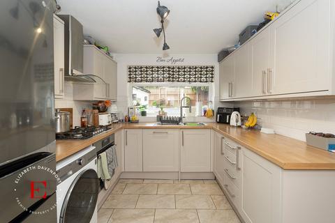 4 bedroom semi-detached house for sale, Wincote Close, Kenilworth, CV8