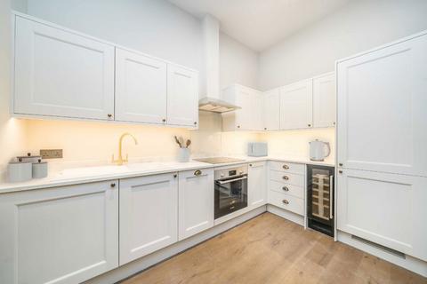 1 bedroom flat for sale, Park Road, Kingston Upon Thames KT1
