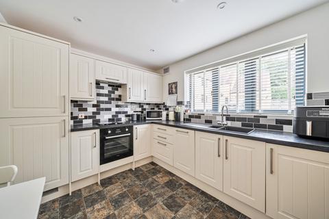 5 Townsend Mead, East Coker, Yeovil, BA22 9FF