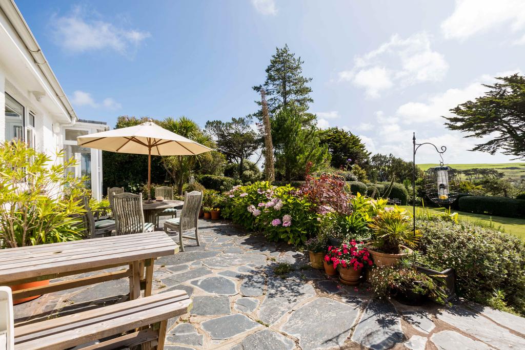 66bdd2b9c6921 St Cuby-25