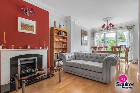 4 bedroom semi-detached house for sale, Hillside Grove, London, NW7