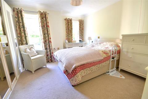 2 bedroom apartment for sale, Fairfield Road, East Grinstead, West Sussex, RH19