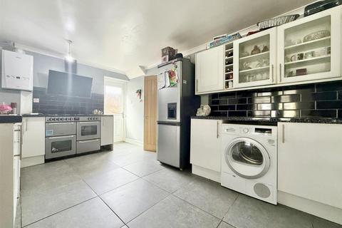 undefined, Claridge Close, Abbeydale GL4