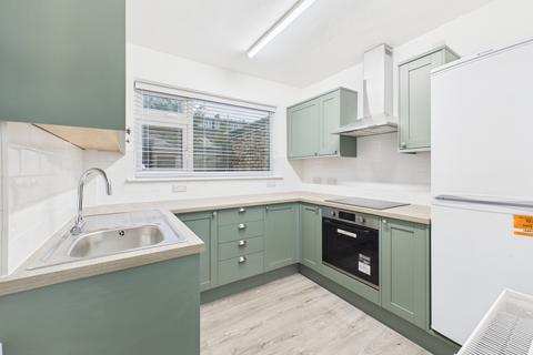 3 bedroom terraced house to rent, Marshall Road, Cambridge, Cambridgeshire
