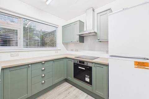 3 bedroom terraced house to rent, Marshall Road, Cambridge, Cambridgeshire