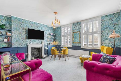 2 bedroom apartment for sale, Paget Street, Clerkenwell, London, EC1V