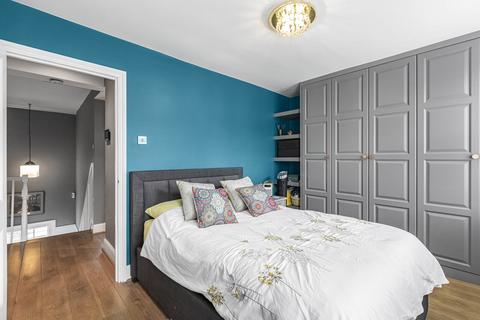 2 bedroom apartment for sale, Paget Street, Clerkenwell, London, EC1V